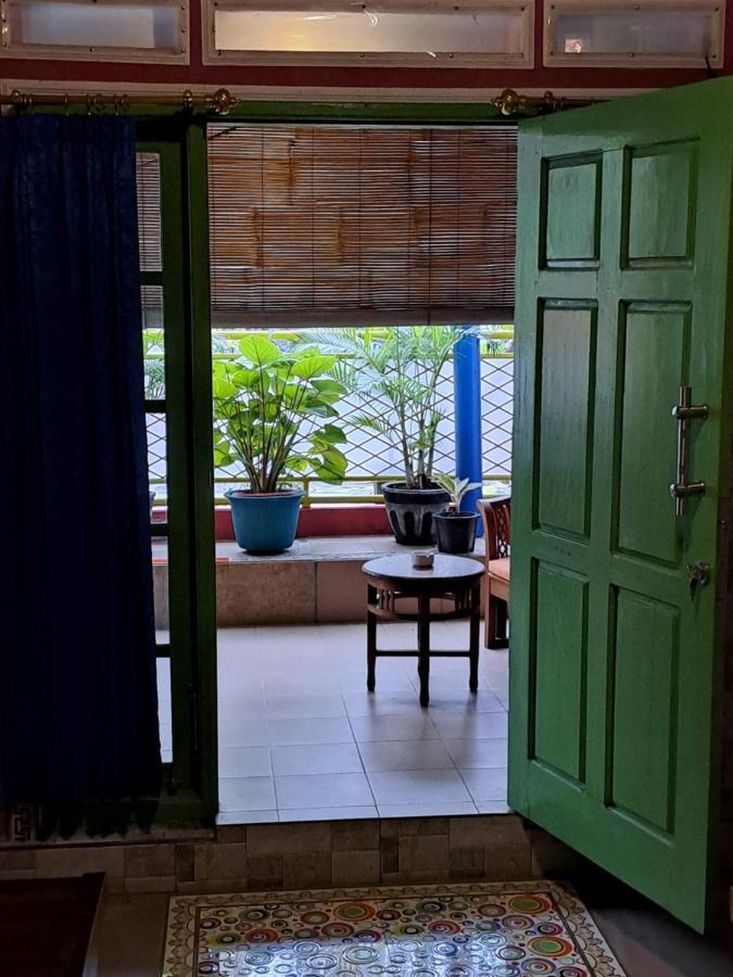 Kubu Pilatus - Family House Lombok Βίλα Tjakranegara Εξωτερικό φωτογραφία